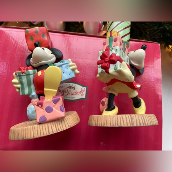 Mickey’s season of song taper candleholders Christmas Mickey & Minnie Disney ‘97 - Picture 13 of 16